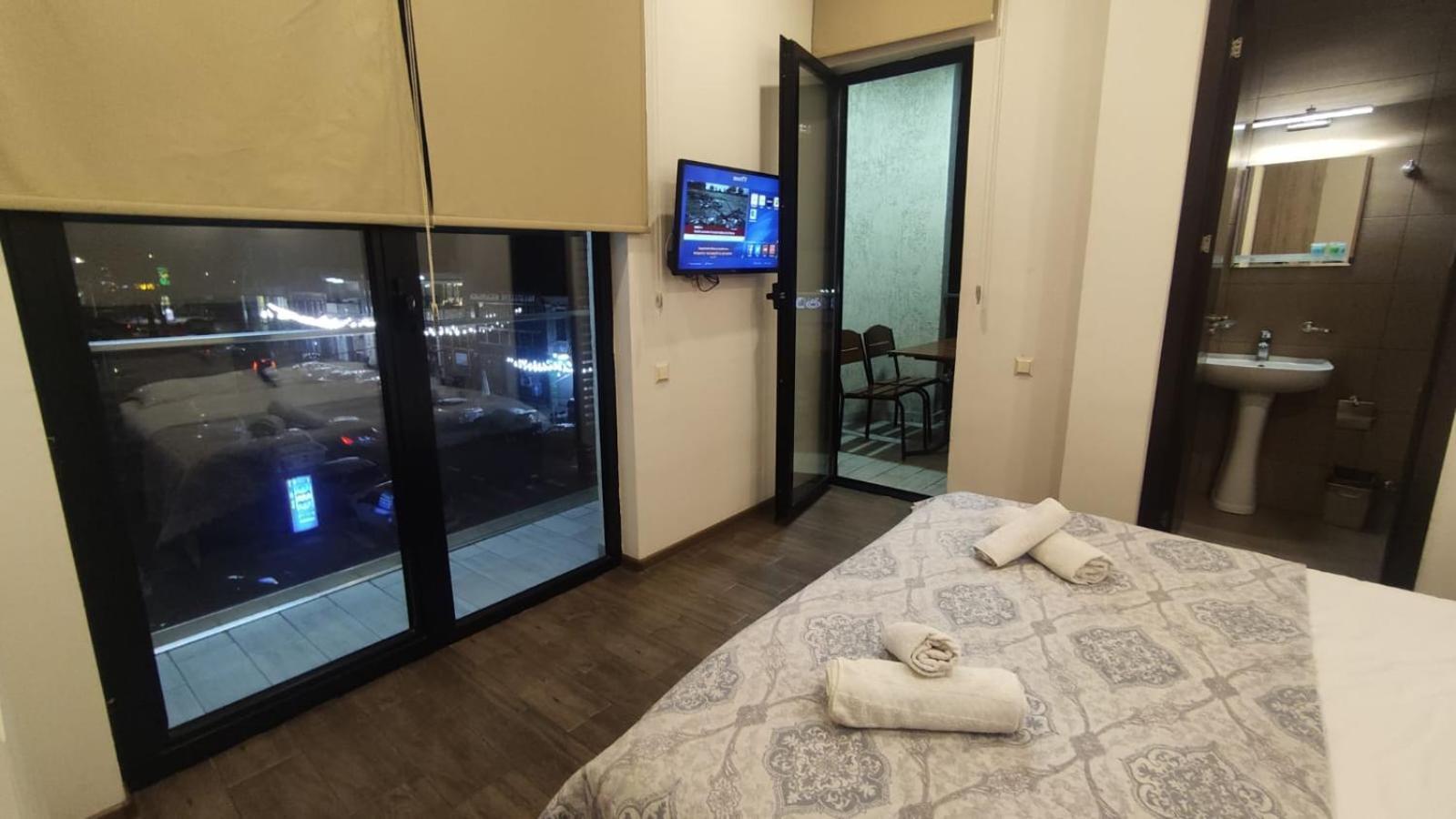 Batumi Hotel Экстерьер фото