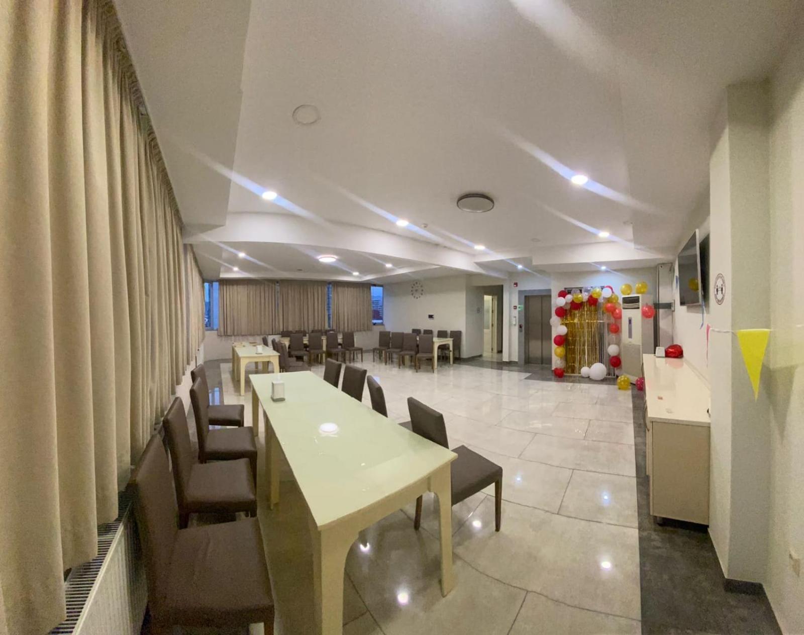 Batumi Hotel Экстерьер фото