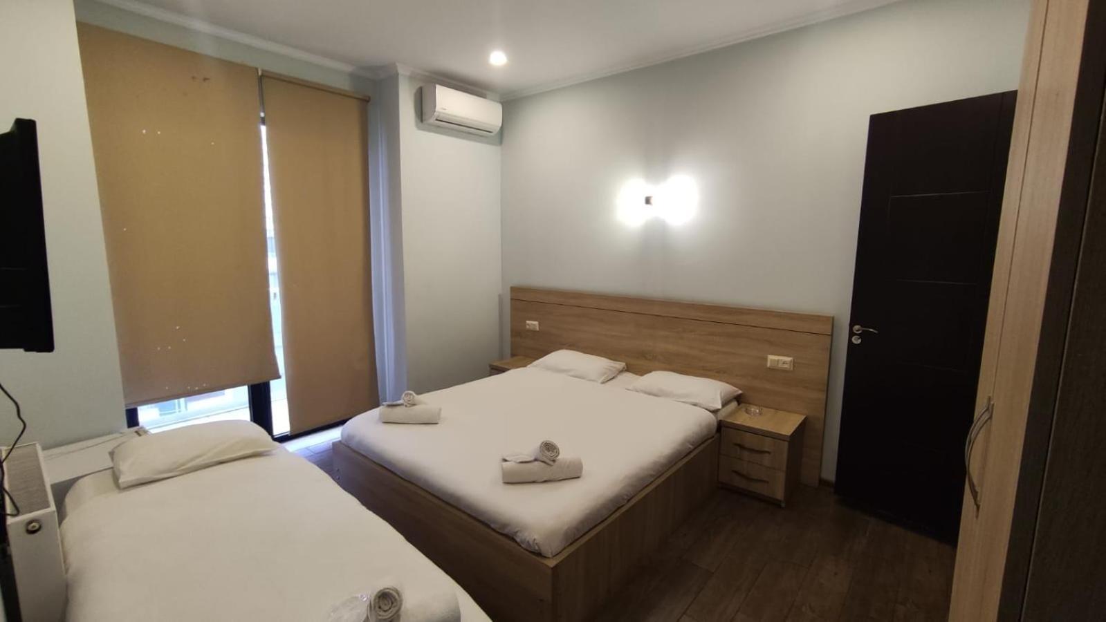 Batumi Hotel Экстерьер фото