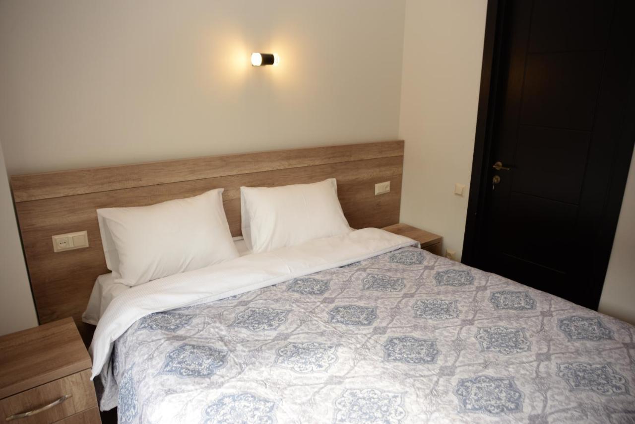 Batumi Hotel Экстерьер фото